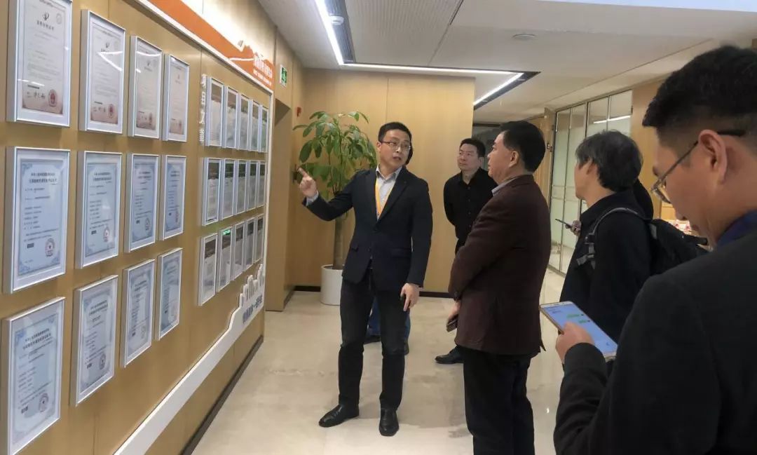 微信圖片_20191122090122.jpg 微信圖片_20191122090122.jpg